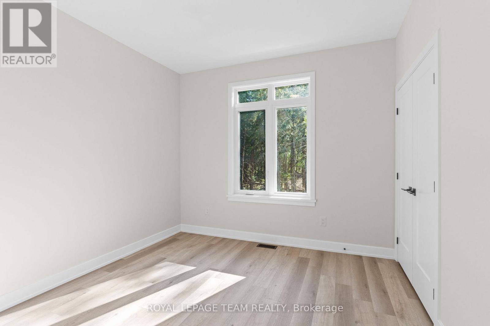 101 Alcock Drive Property Photo 22