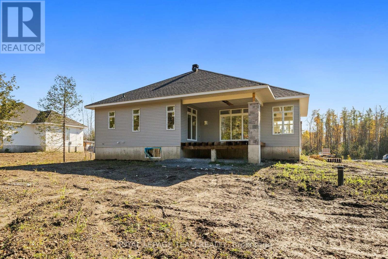 101 Alcock Drive Property Photo 32