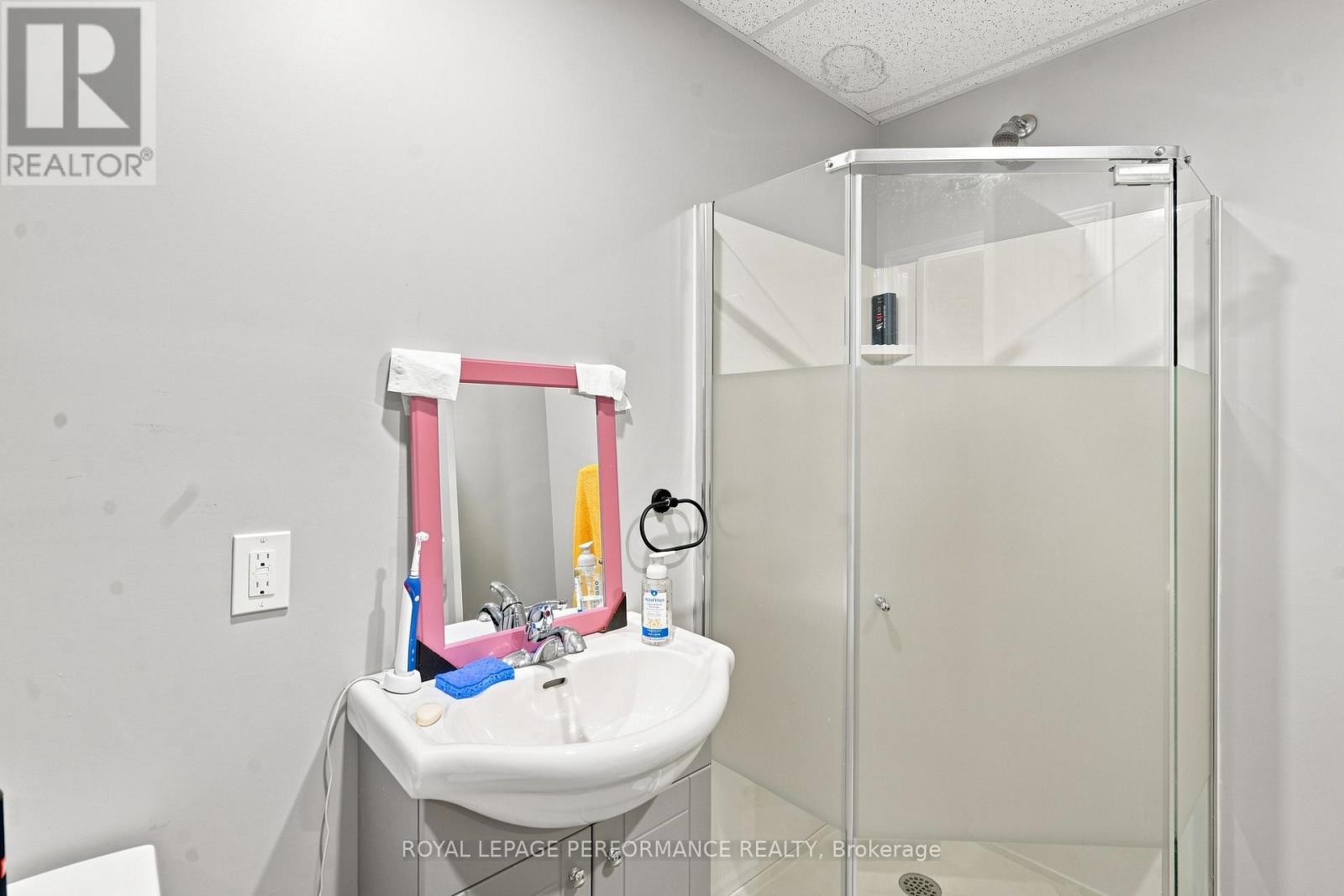 2971 Chartrand Street Property Photo 25