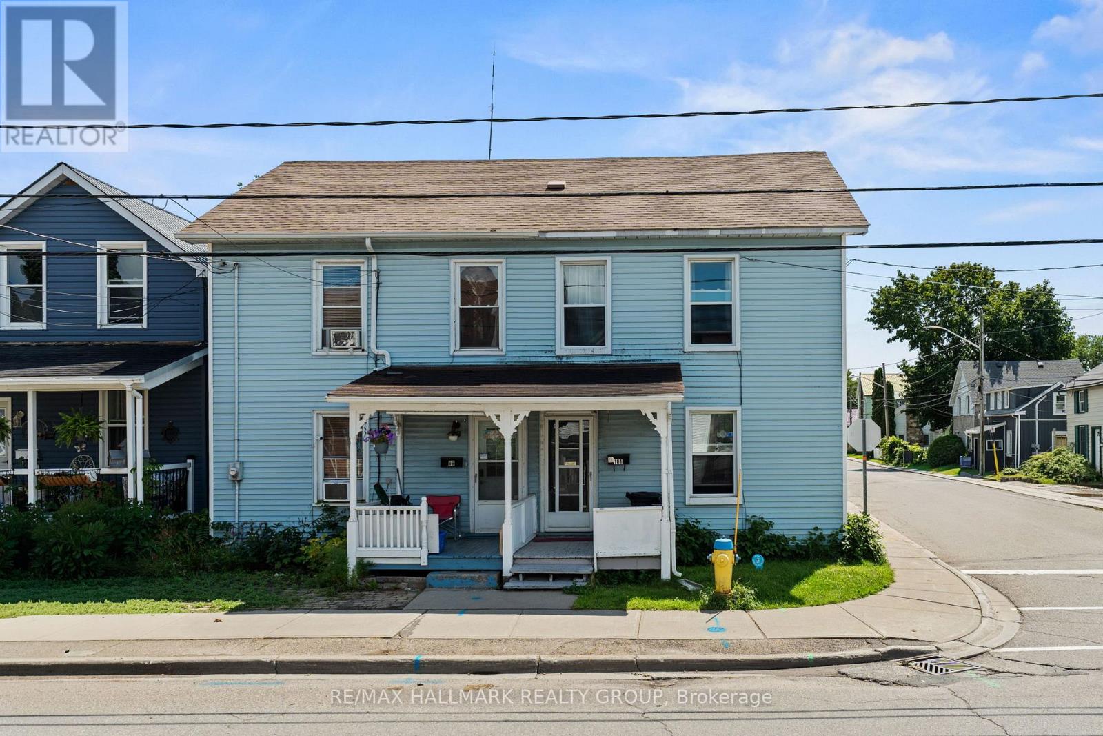 101 Pearl Street W Property Photo 2