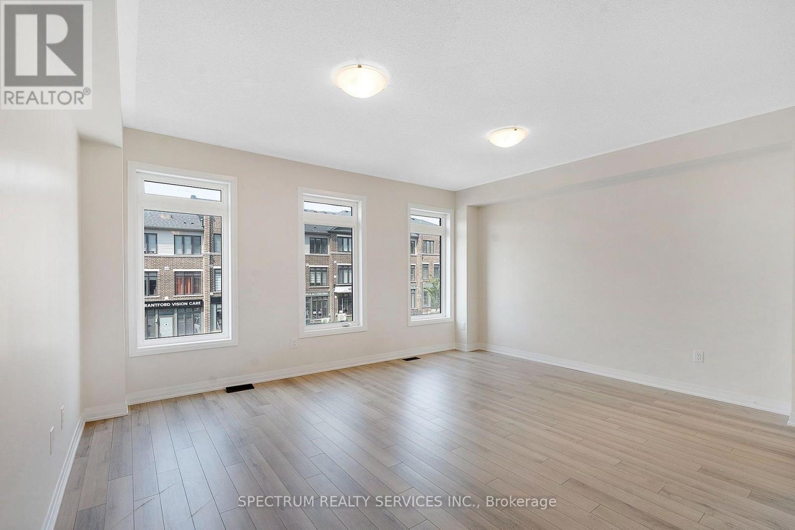 108 - 585 Colborne Street E Property Photo 16