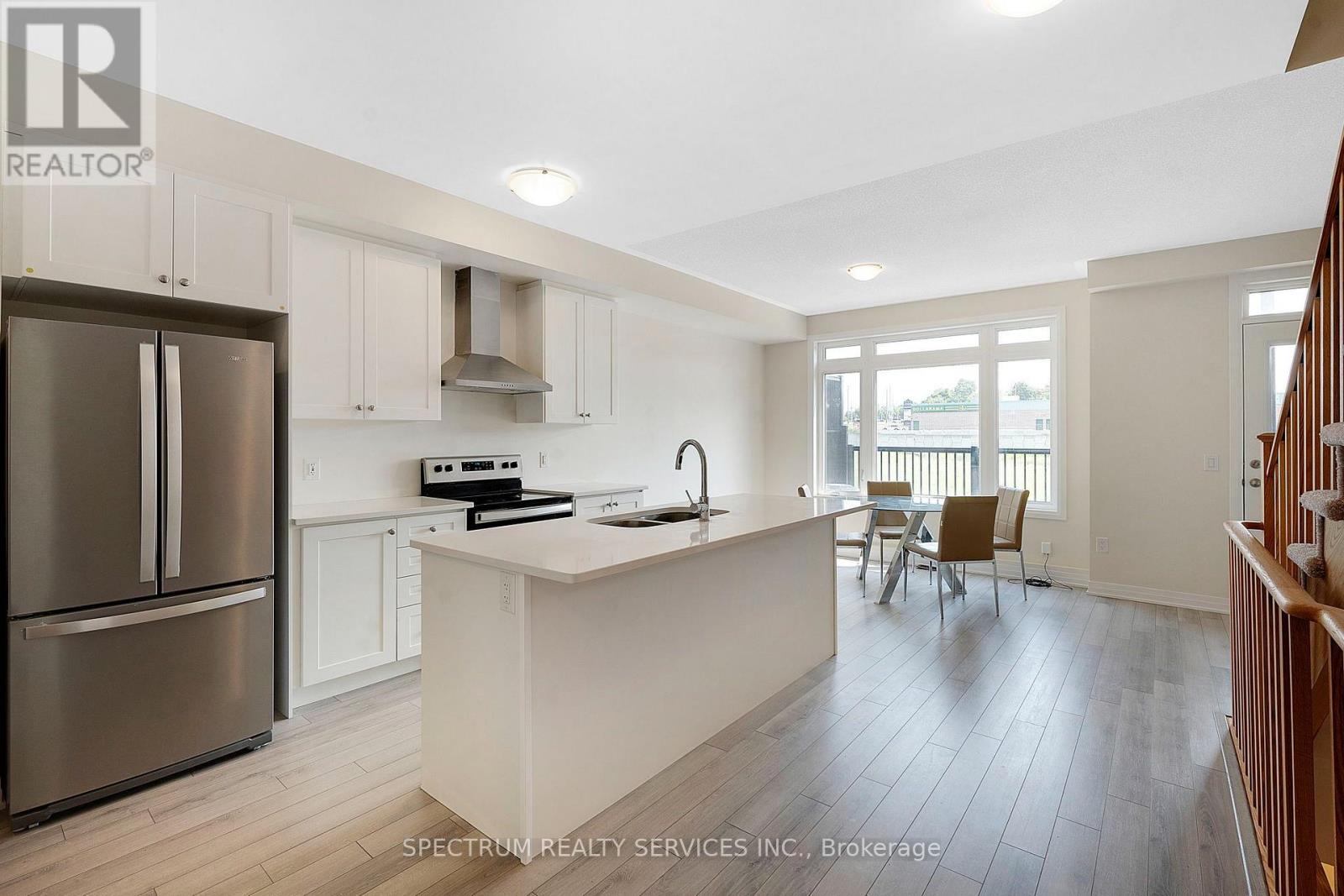 108 - 585 Colborne Street E Property Photo 23