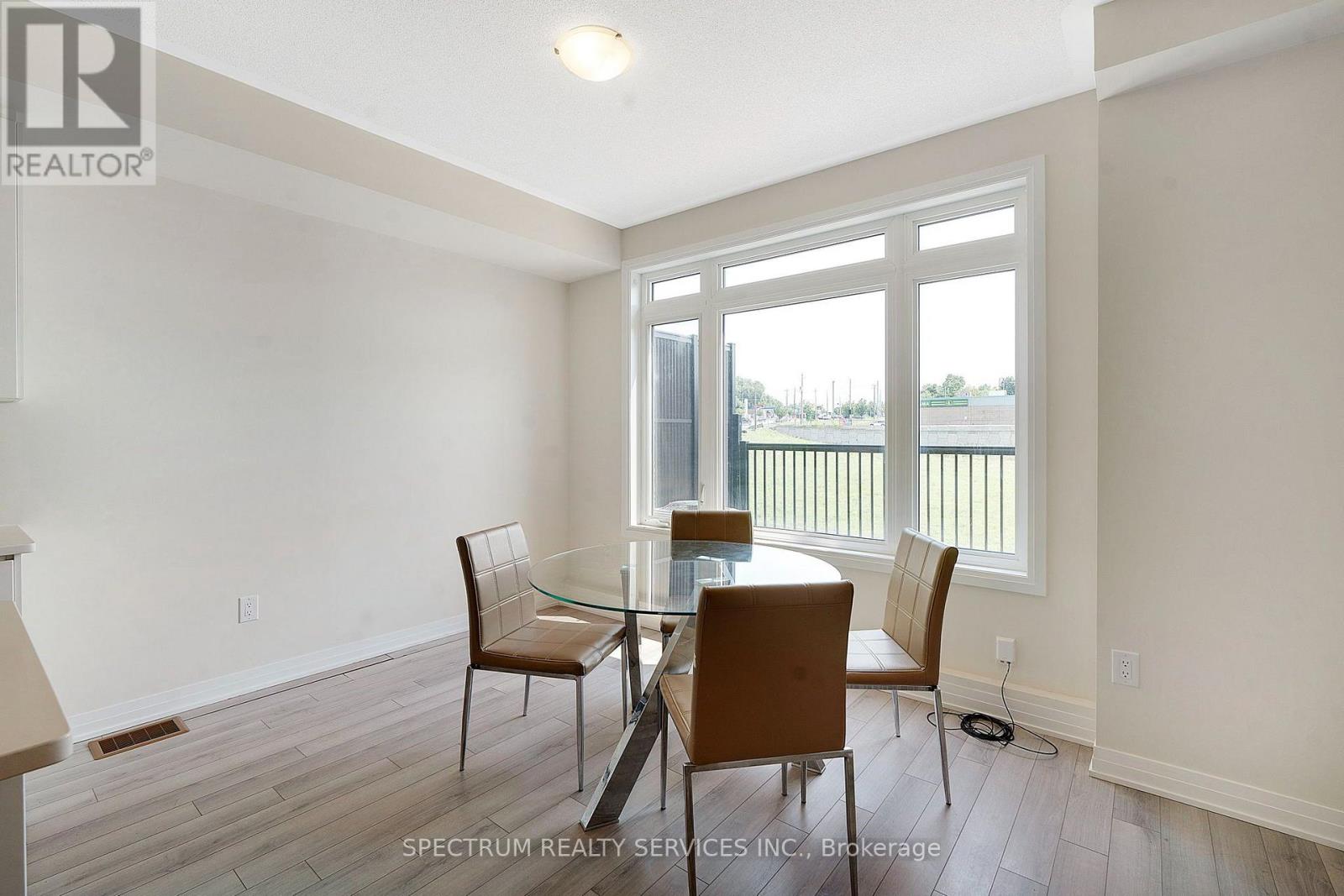 108 - 585 Colborne Street E Property Photo 25