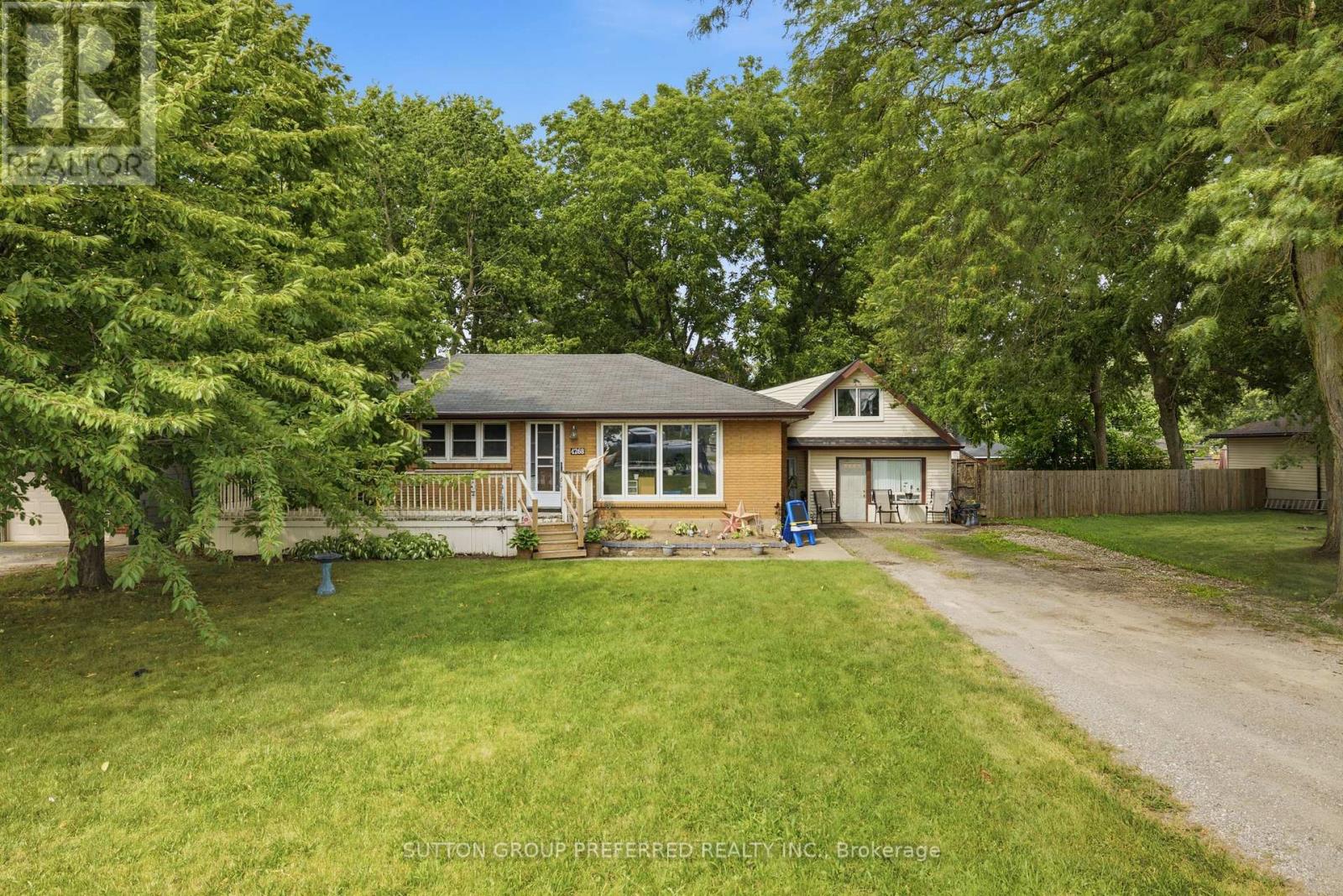 4268 Hamilton Road Property Photo 1