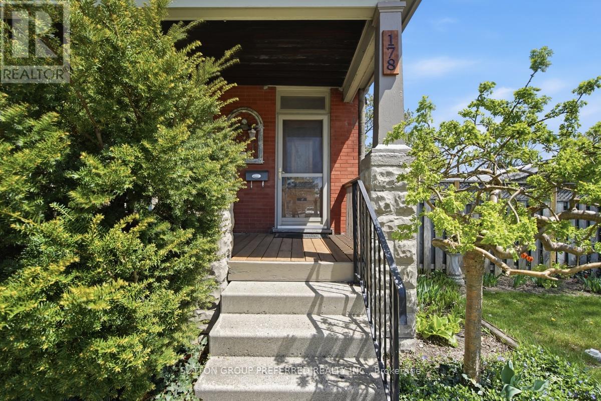 178 East Street Property Photo 3