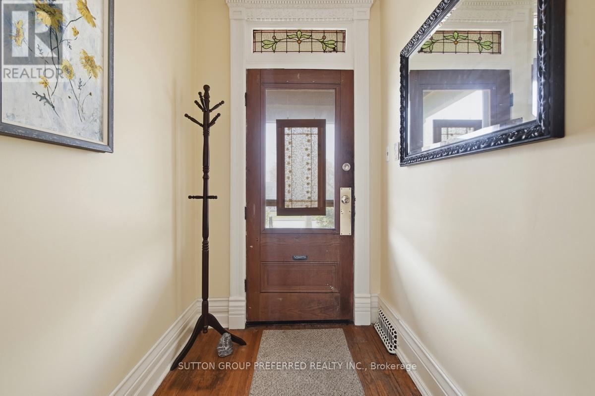178 East Street Property Photo 6
