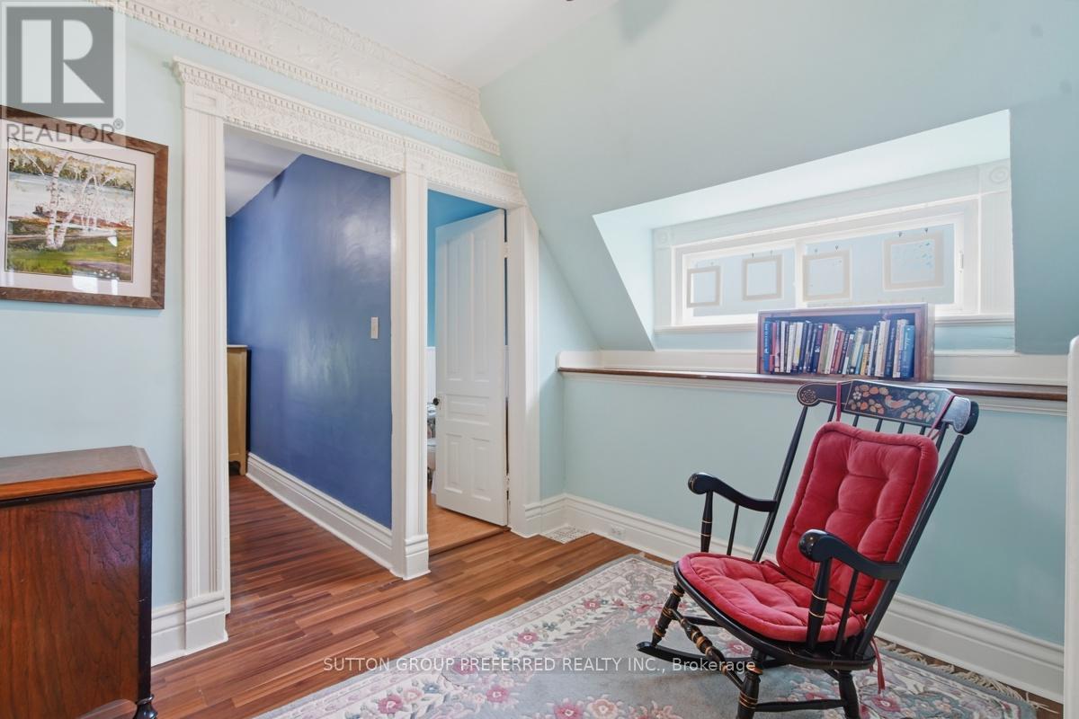178 East Street Property Photo 23