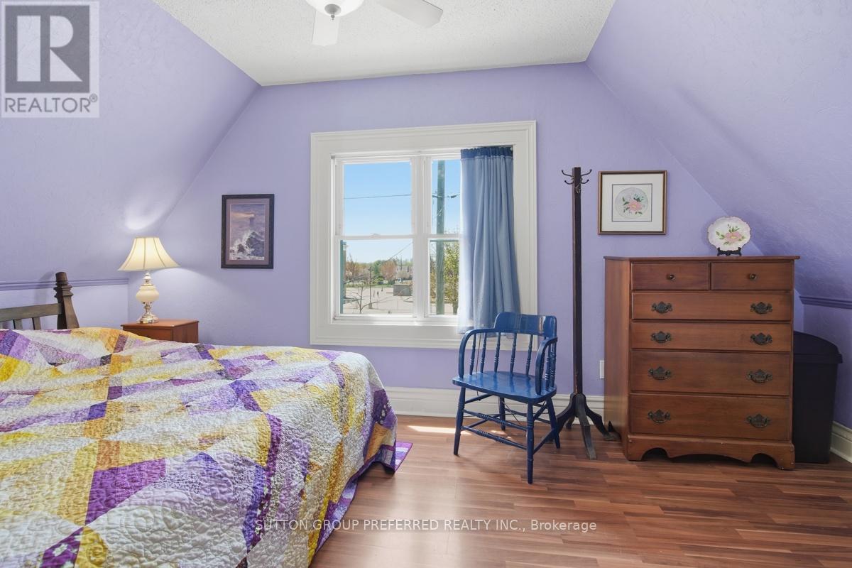 178 East Street Property Photo 25