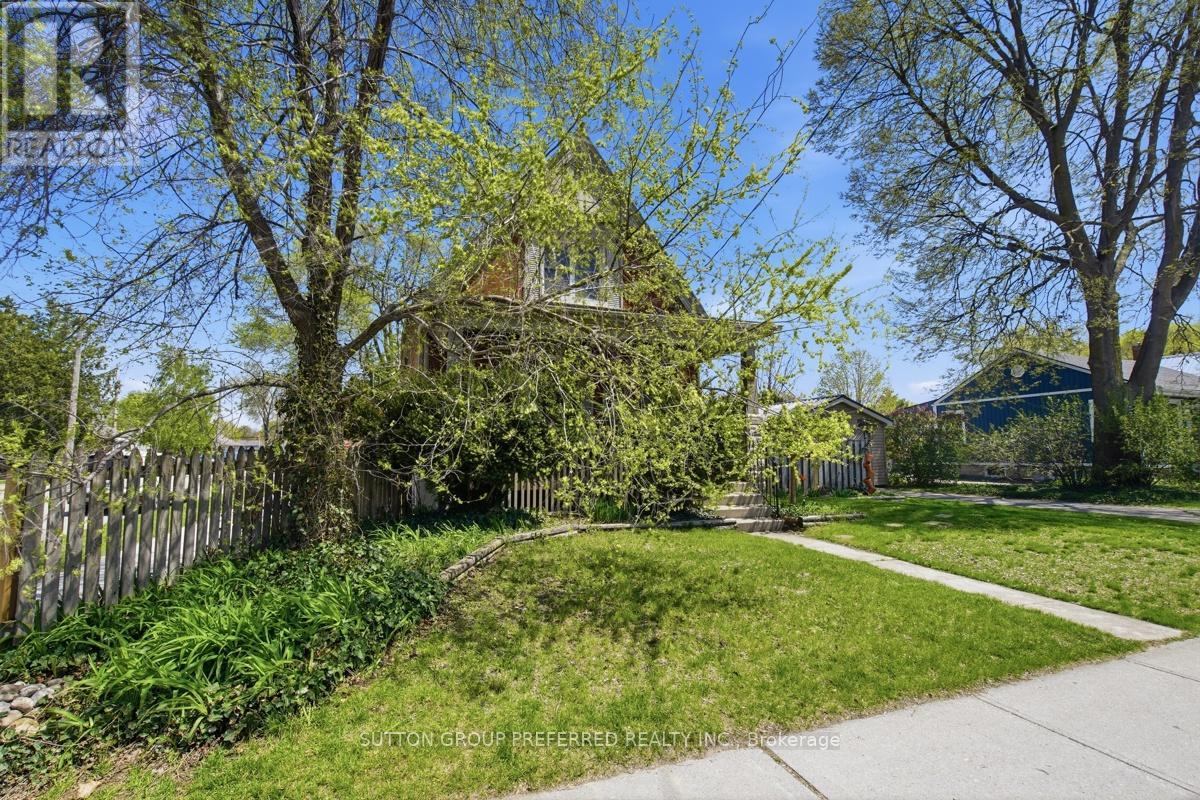 178 East Street Property Photo 46