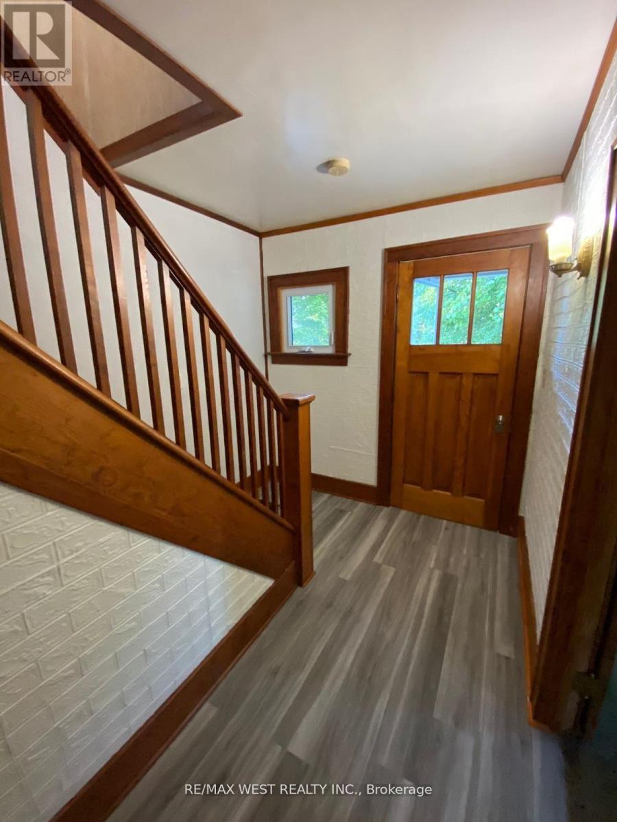 959 Westminster Boulevard Property Photo 28
