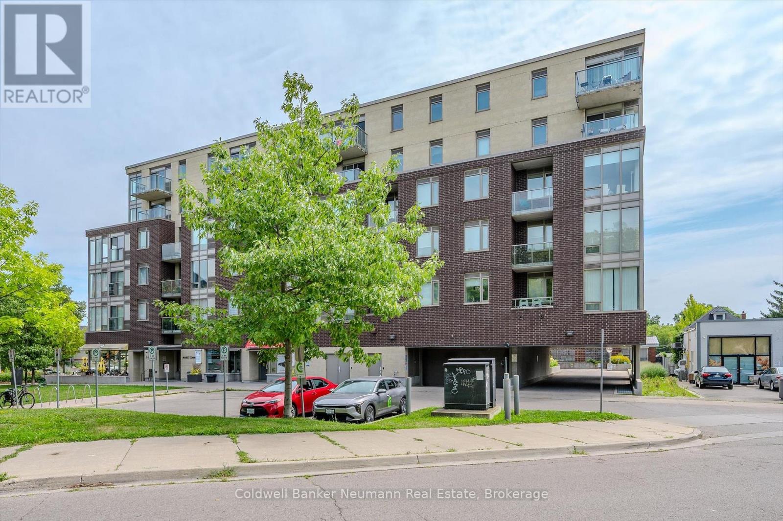 309 - 5 GORDON STREET Property Photo 1