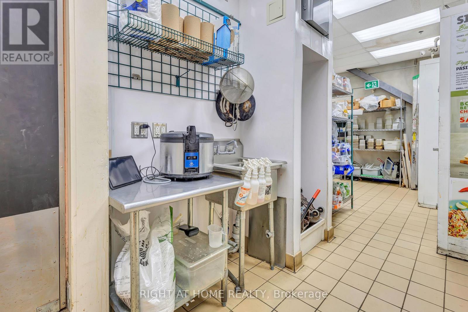 6081 Hazeldean Road Property Photo 19