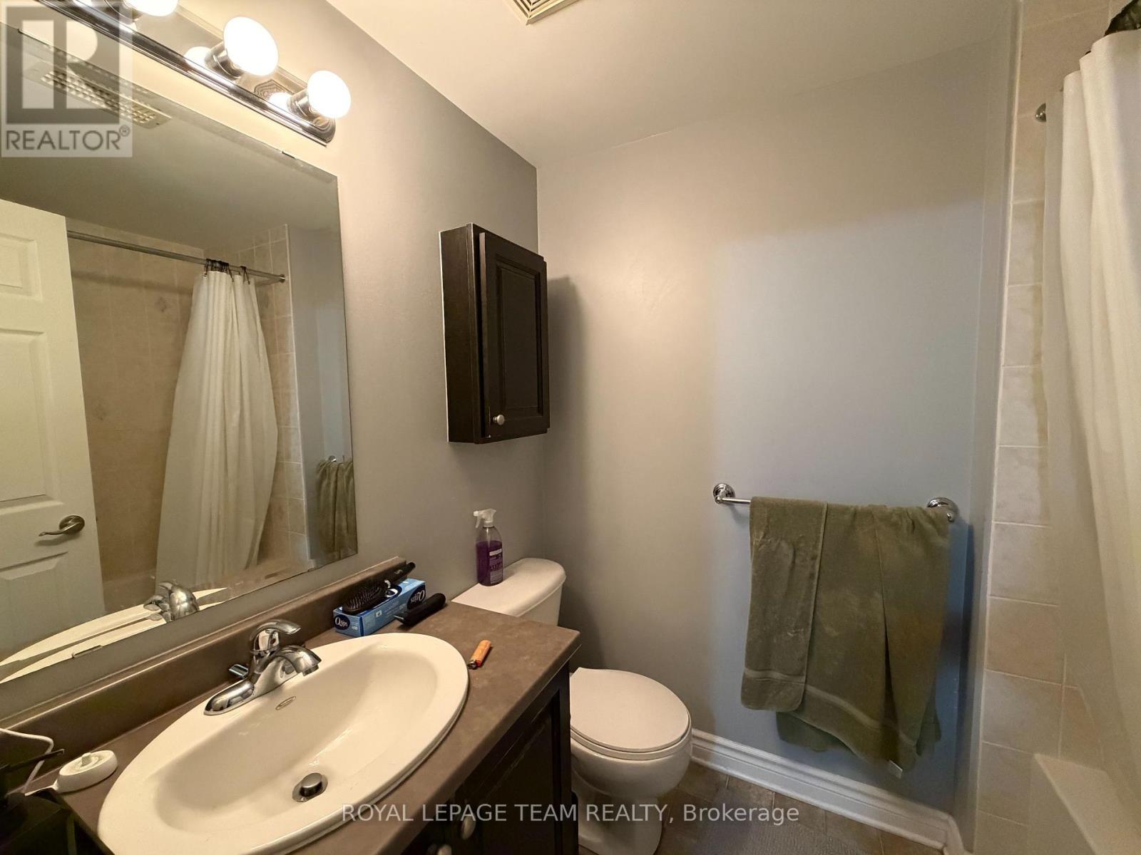 A - 419 Chapman Mills Drive Property Photo 18