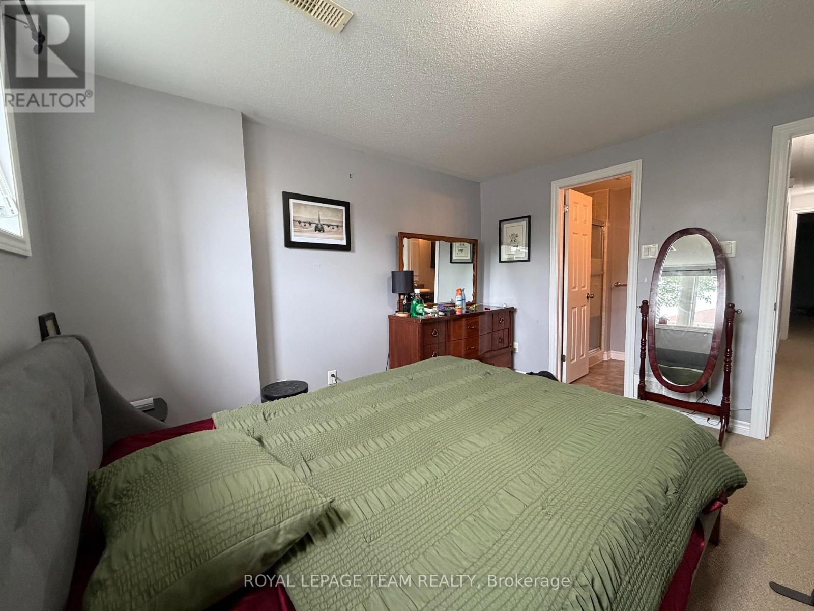 A - 419 Chapman Mills Drive Property Photo 20