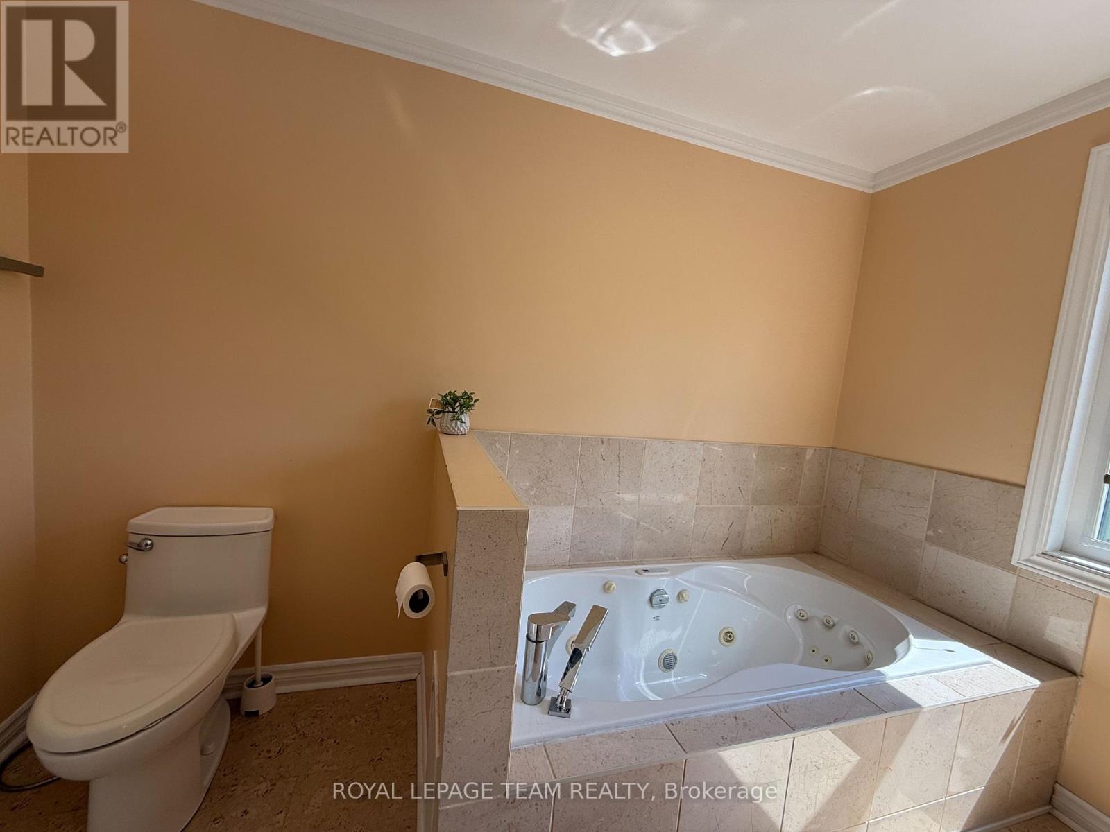 31 Rastila Crescent Property Photo 19