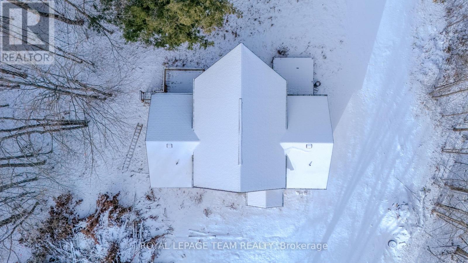 685 Kidd Road Property Photo 8