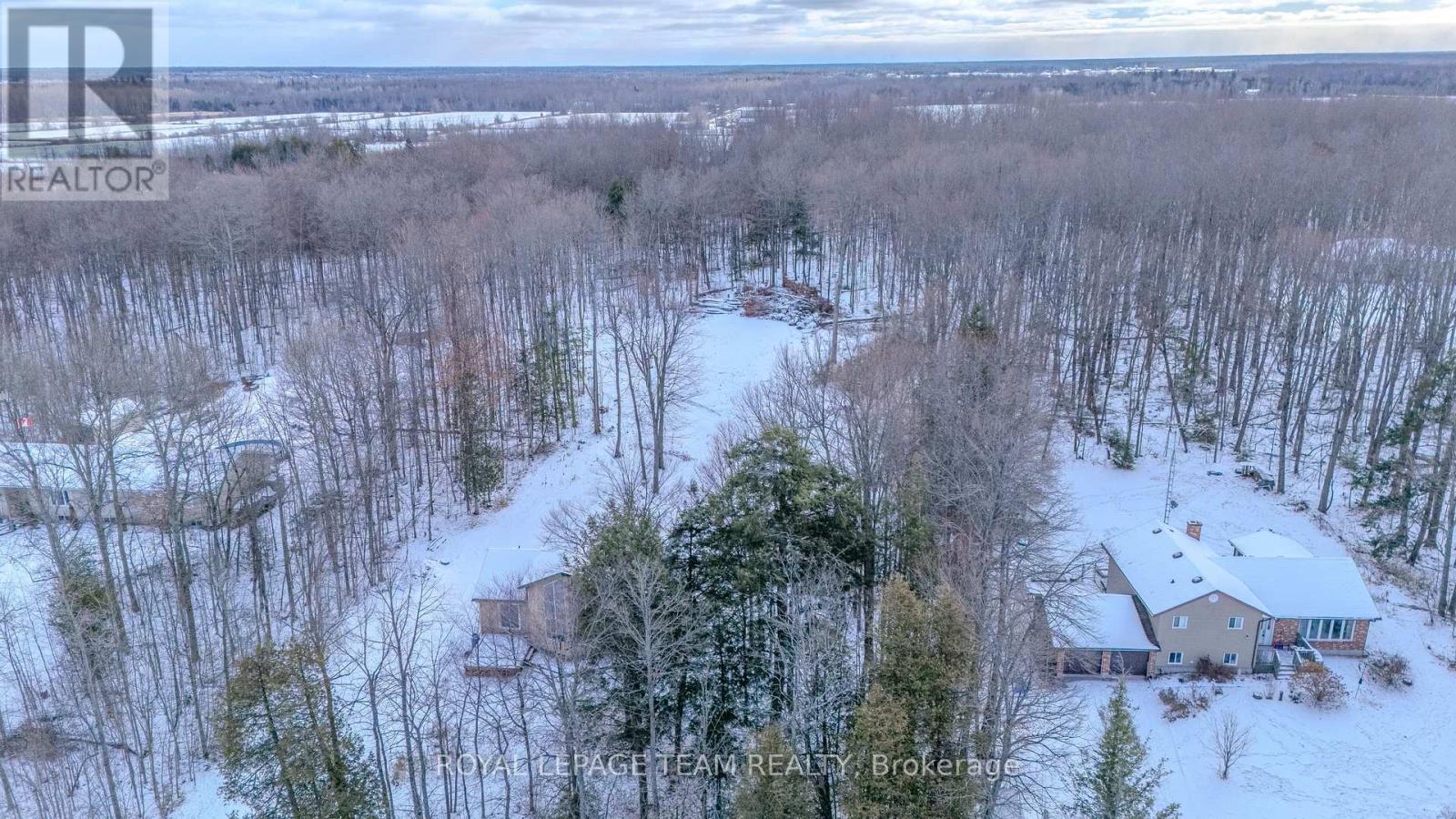 685 Kidd Road Property Photo 12