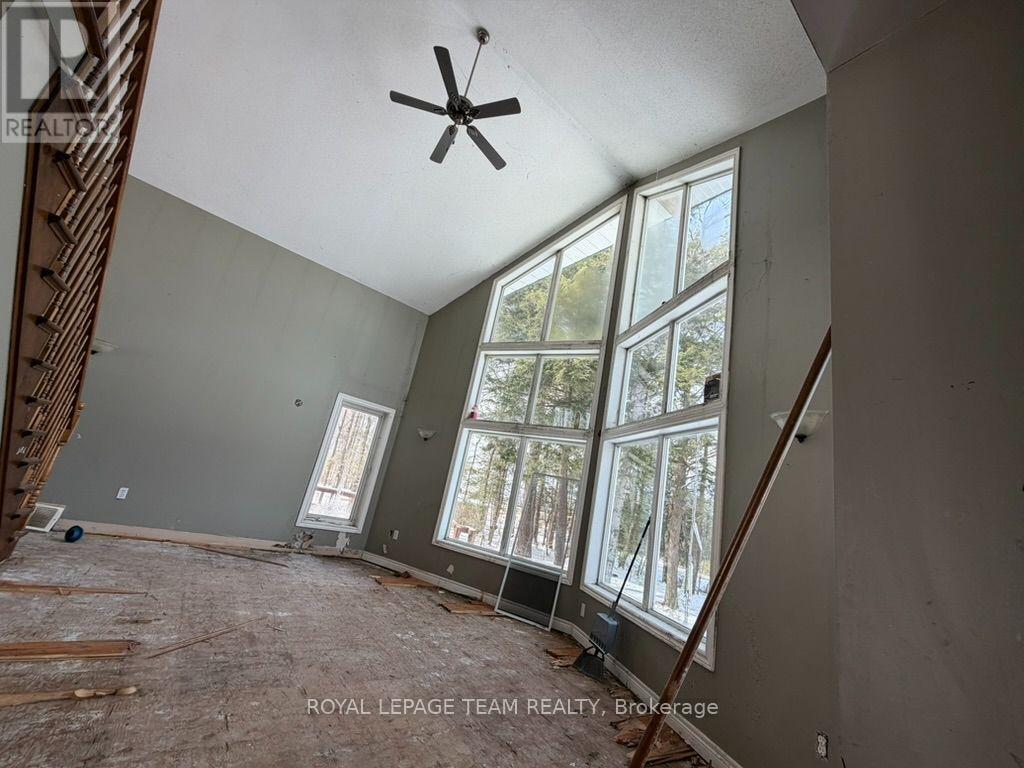 685 Kidd Road Property Photo 17