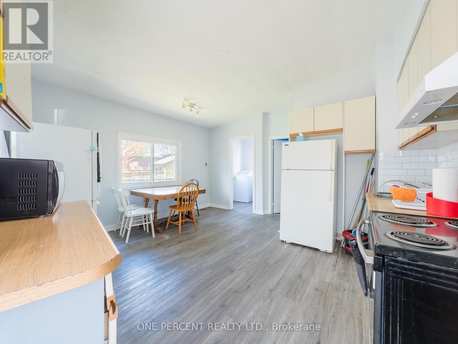 138 Chatham Street Property Photo 7