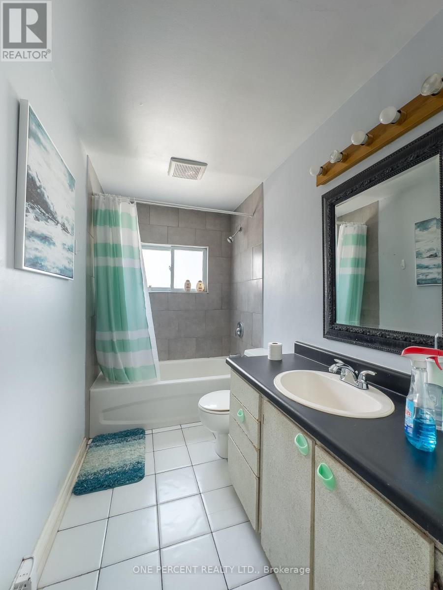 138 Chatham Street Property Photo 13