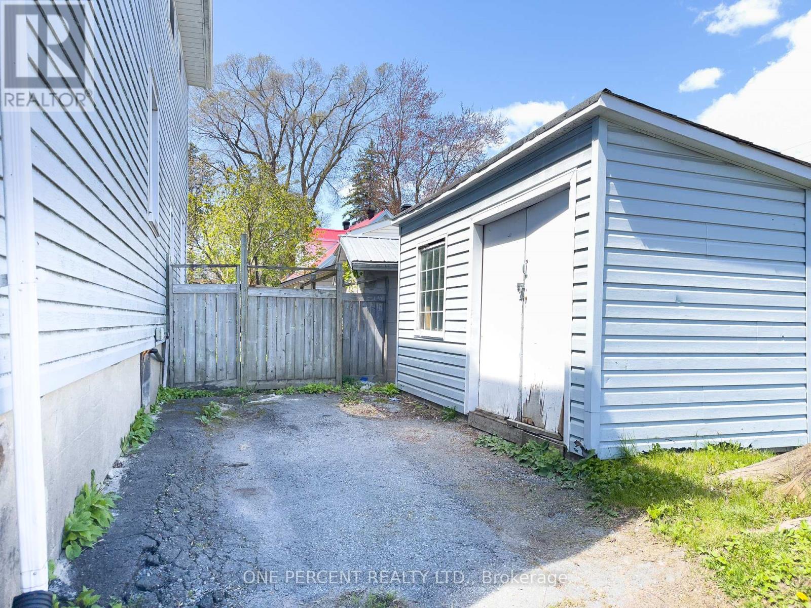 138 Chatham Street Property Photo 23