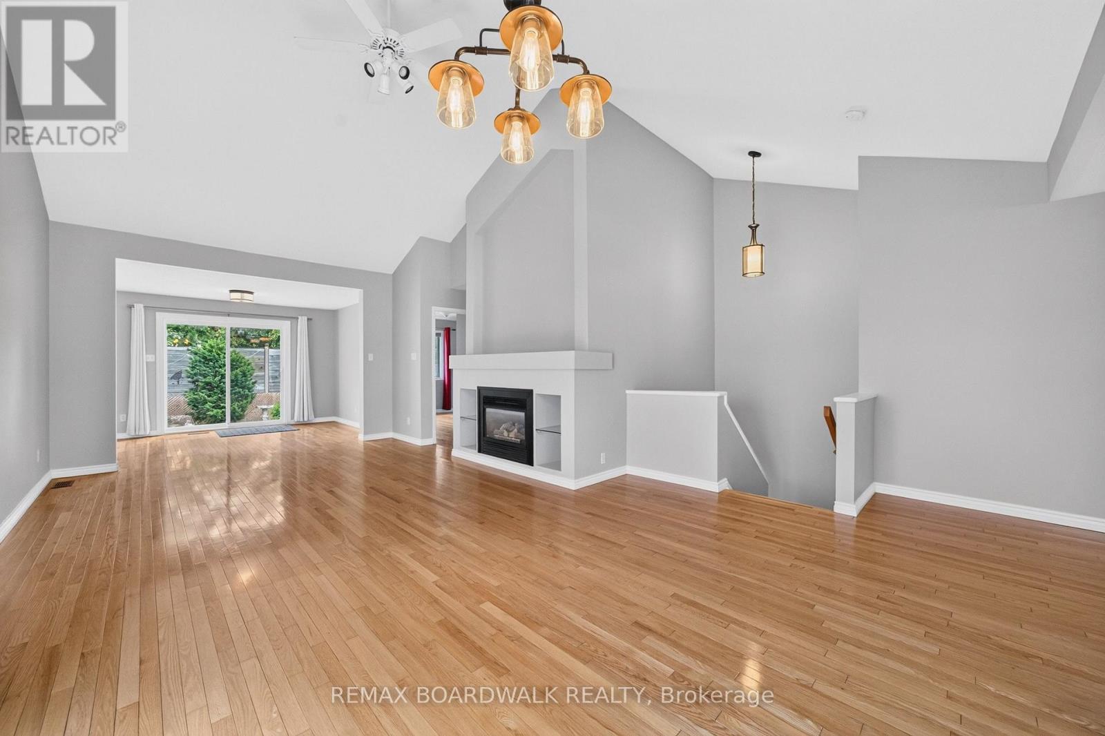 22 Burnstead Crescent Property Photo 5