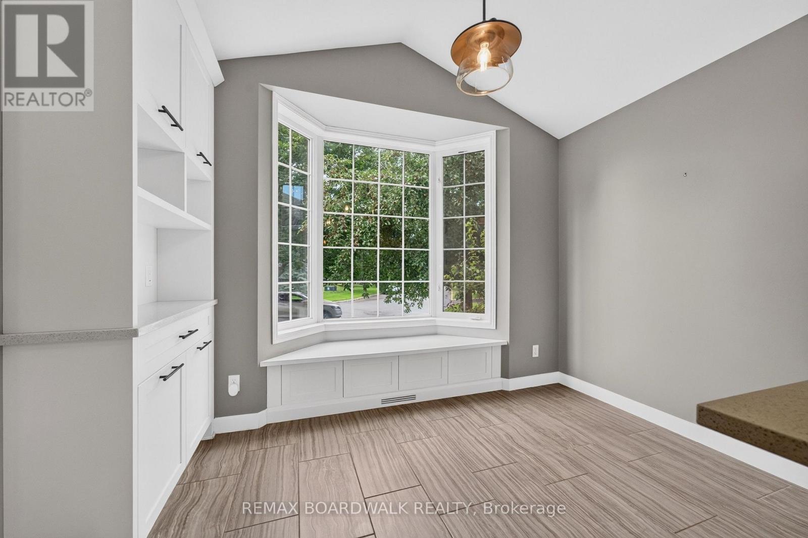 22 Burnstead Crescent Property Photo 13