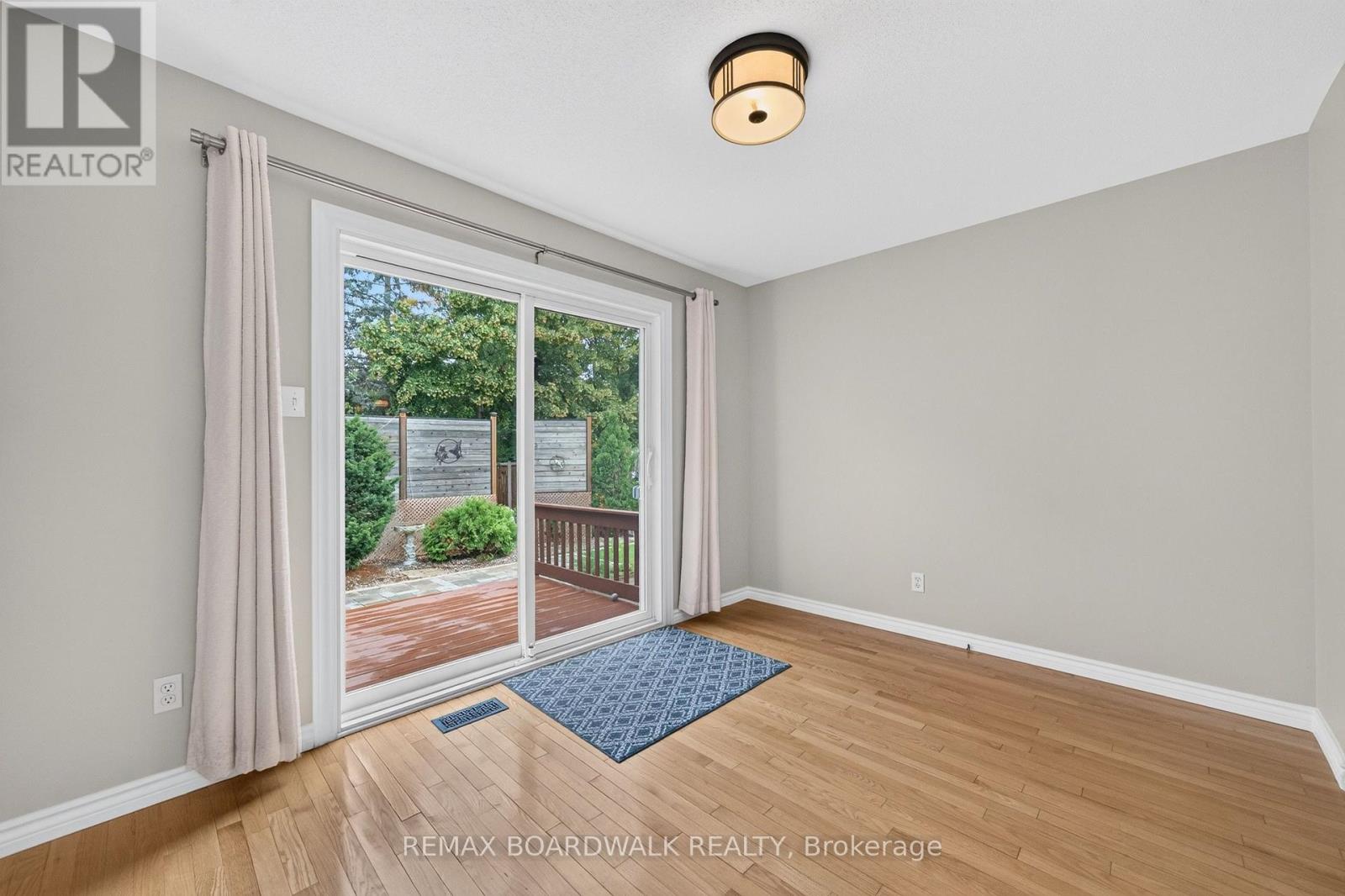 22 Burnstead Crescent Property Photo 14