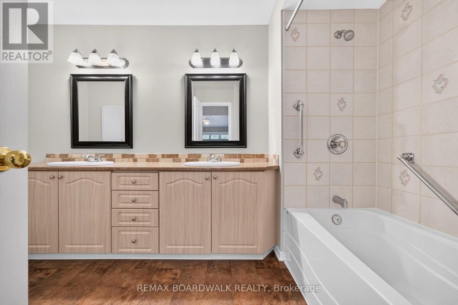 22 Burnstead Crescent Property Photo 19