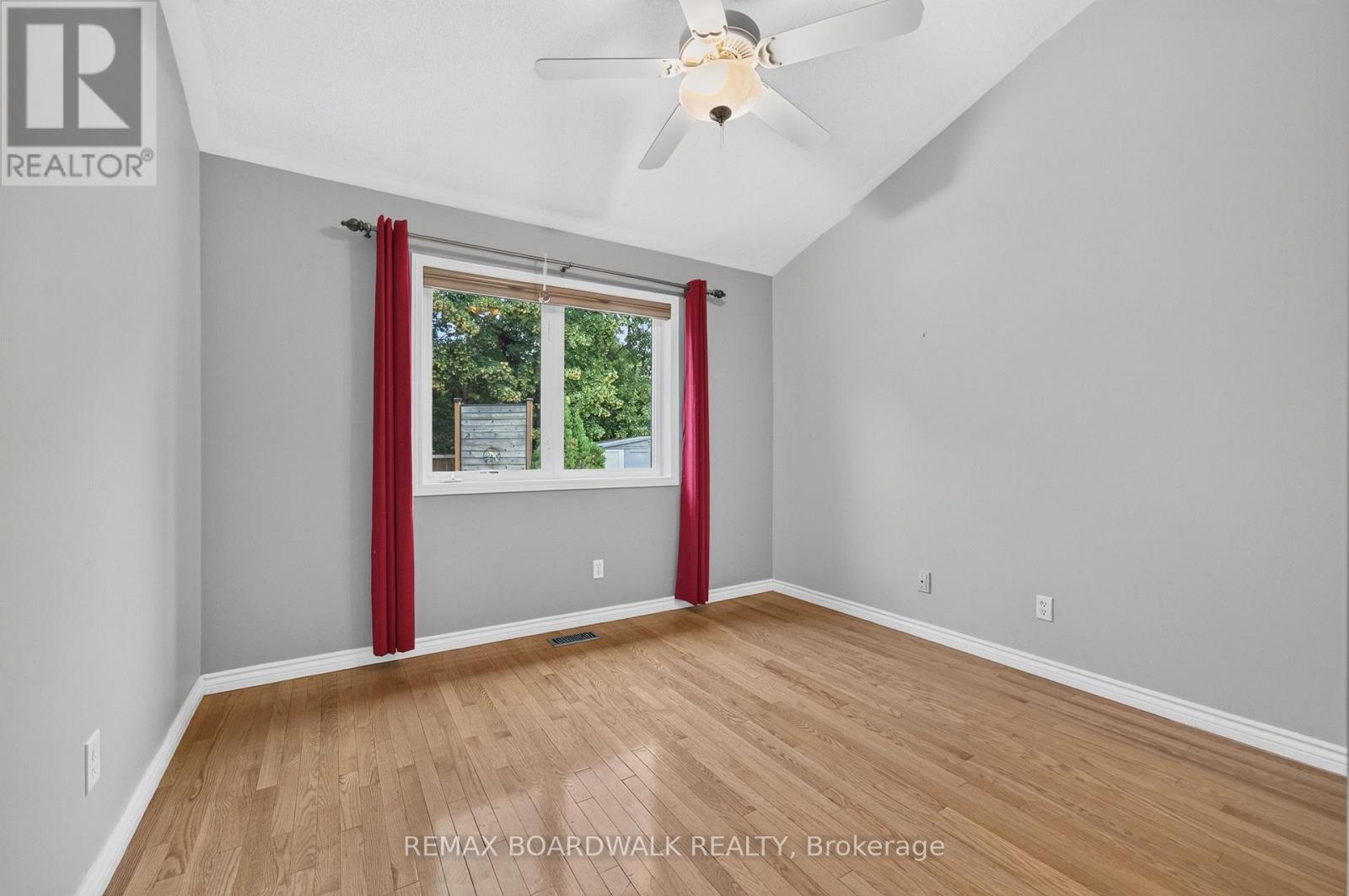 22 Burnstead Crescent Property Photo 20