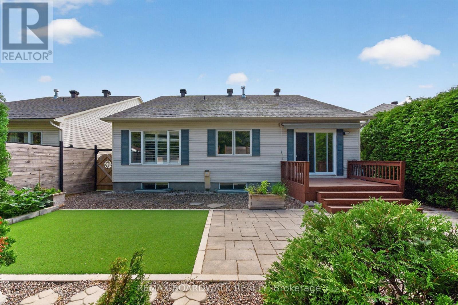 22 Burnstead Crescent Property Photo 32
