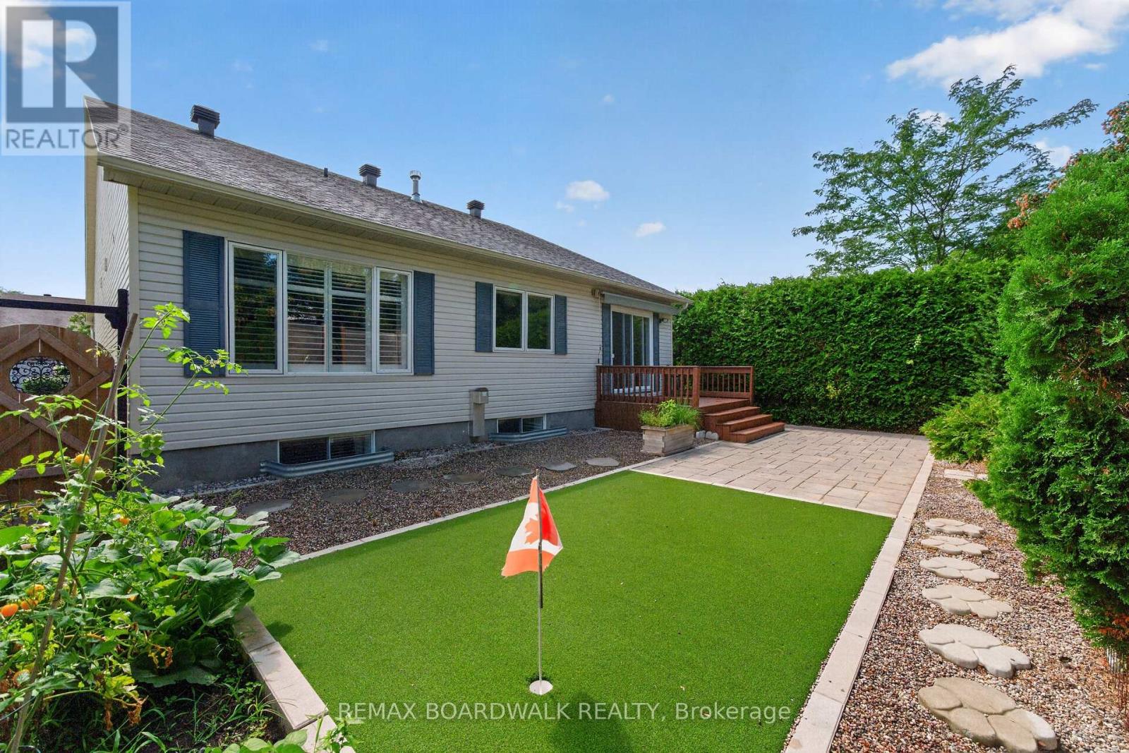 22 Burnstead Crescent Property Photo 35