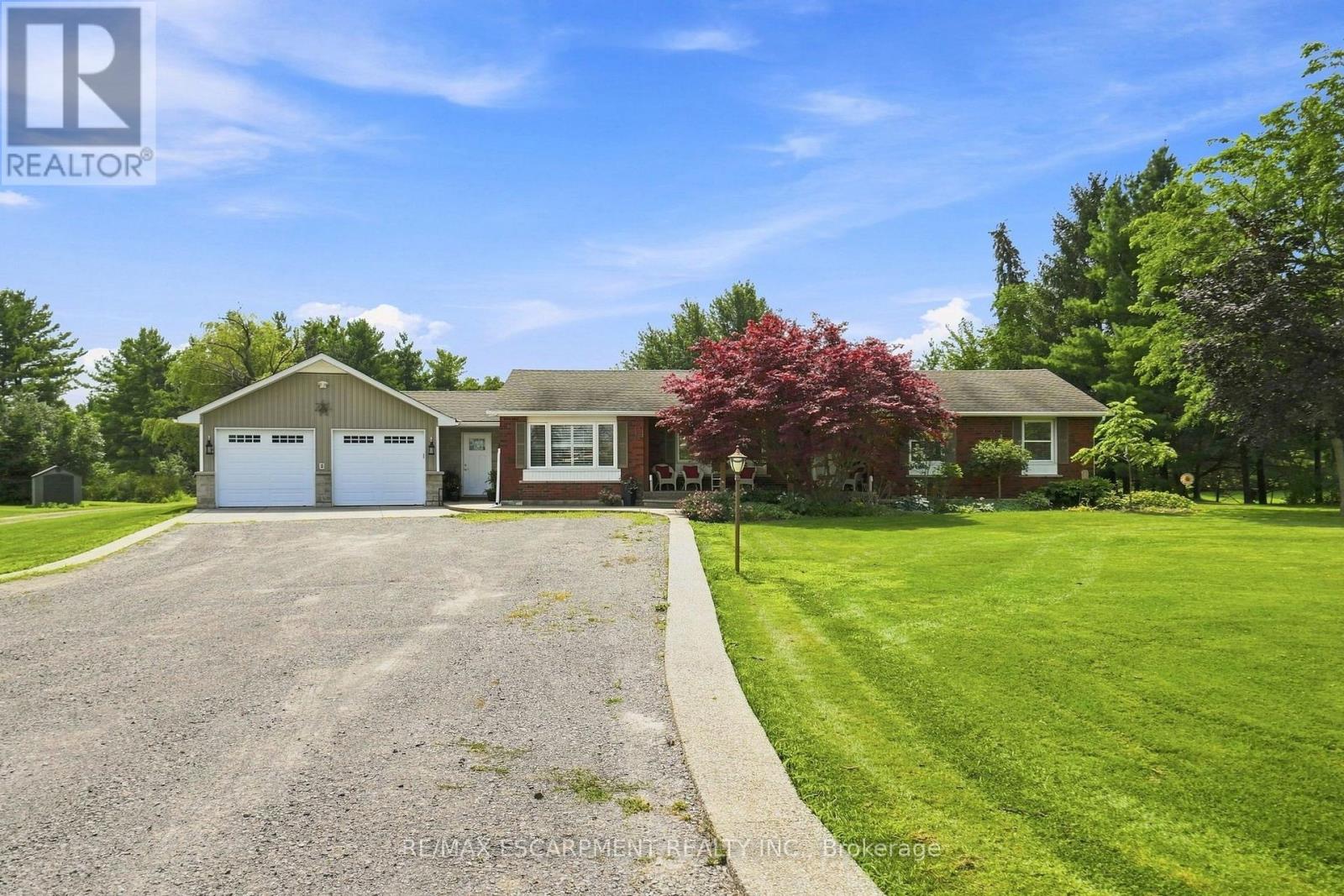 9784 Goodale Road Property Photo 1
