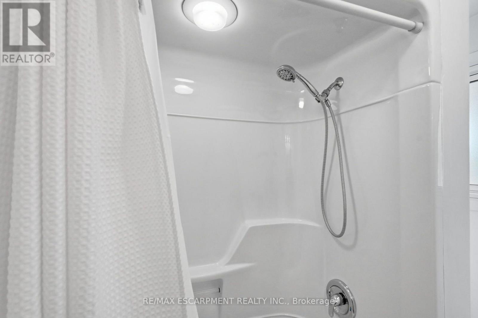9784 Goodale Road Property Photo 25