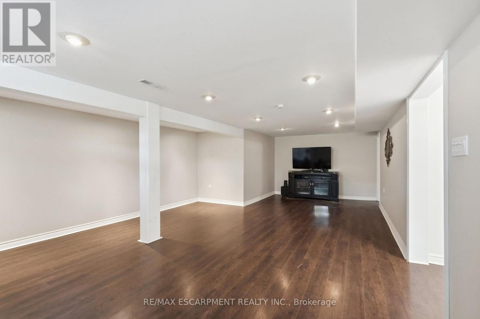 9784 Goodale Road Property Photo 28