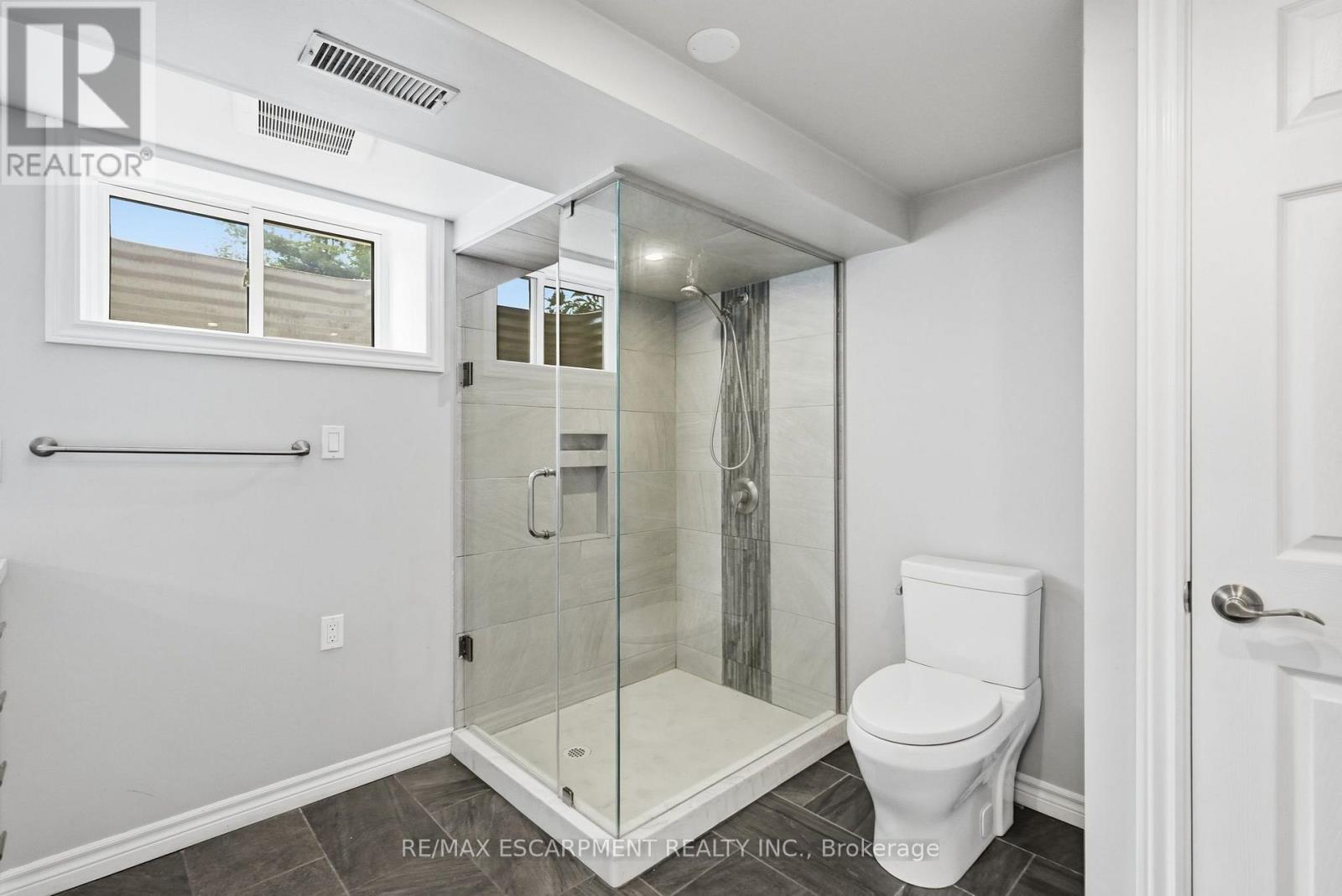9784 Goodale Road Property Photo 30