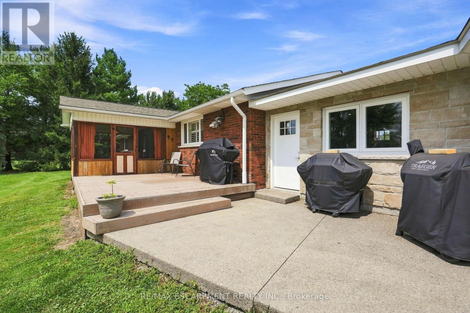 9784 Goodale Road Property Photo 33