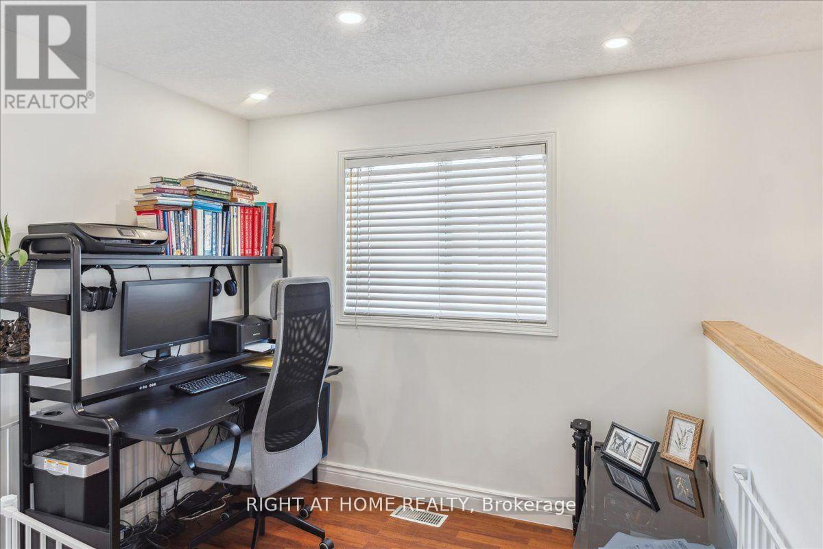 223 Grey Fox Drive Property Photo 16