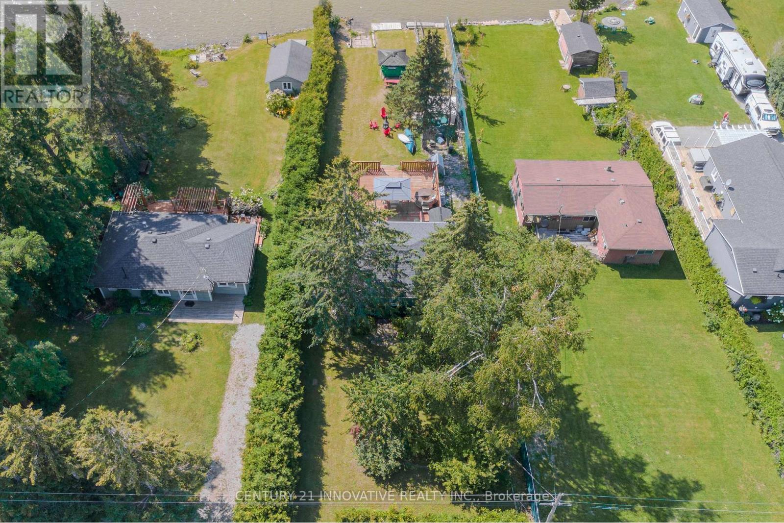73 Loon Street Property Photo 9