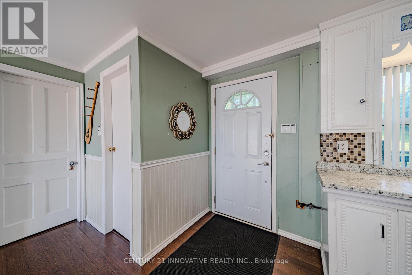 73 Loon Street Property Photo 13