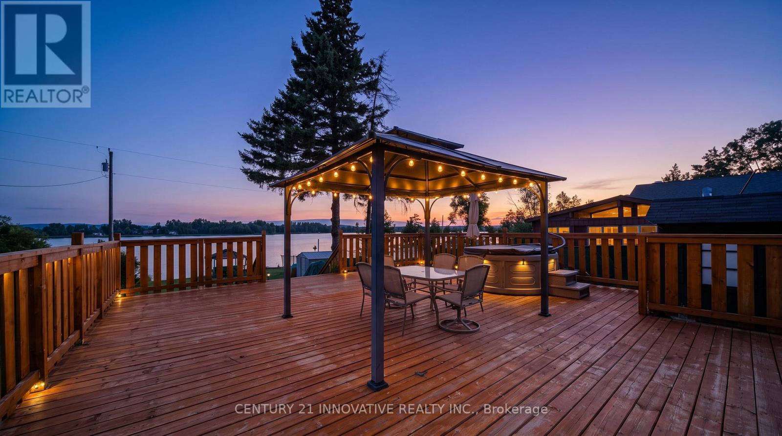 73 Loon Street Property Photo 39