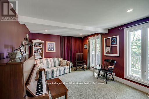 230 Ecclestone Drive Property Photo 12