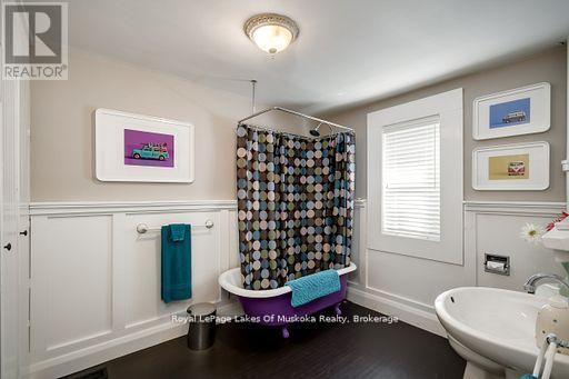 230 Ecclestone Drive Property Photo 16