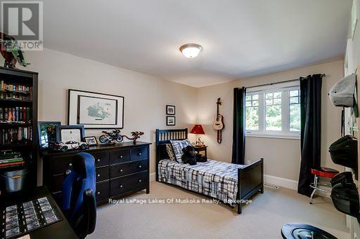 230 Ecclestone Drive Property Photo 20