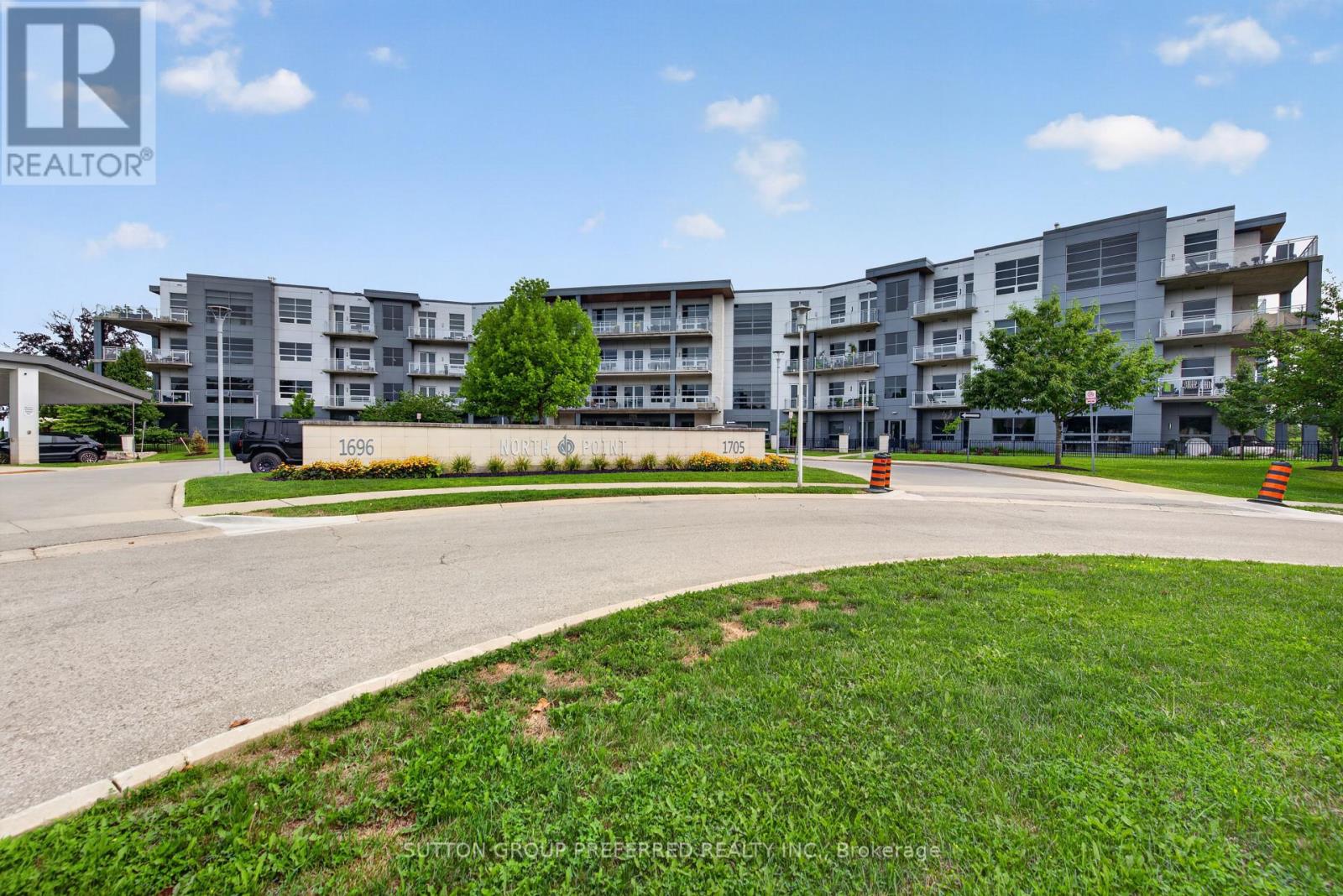 311 - 1705 Fiddlehead Place Property Photo 4