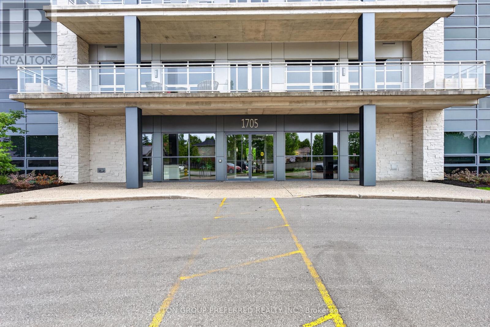311 - 1705 Fiddlehead Place Property Photo 8