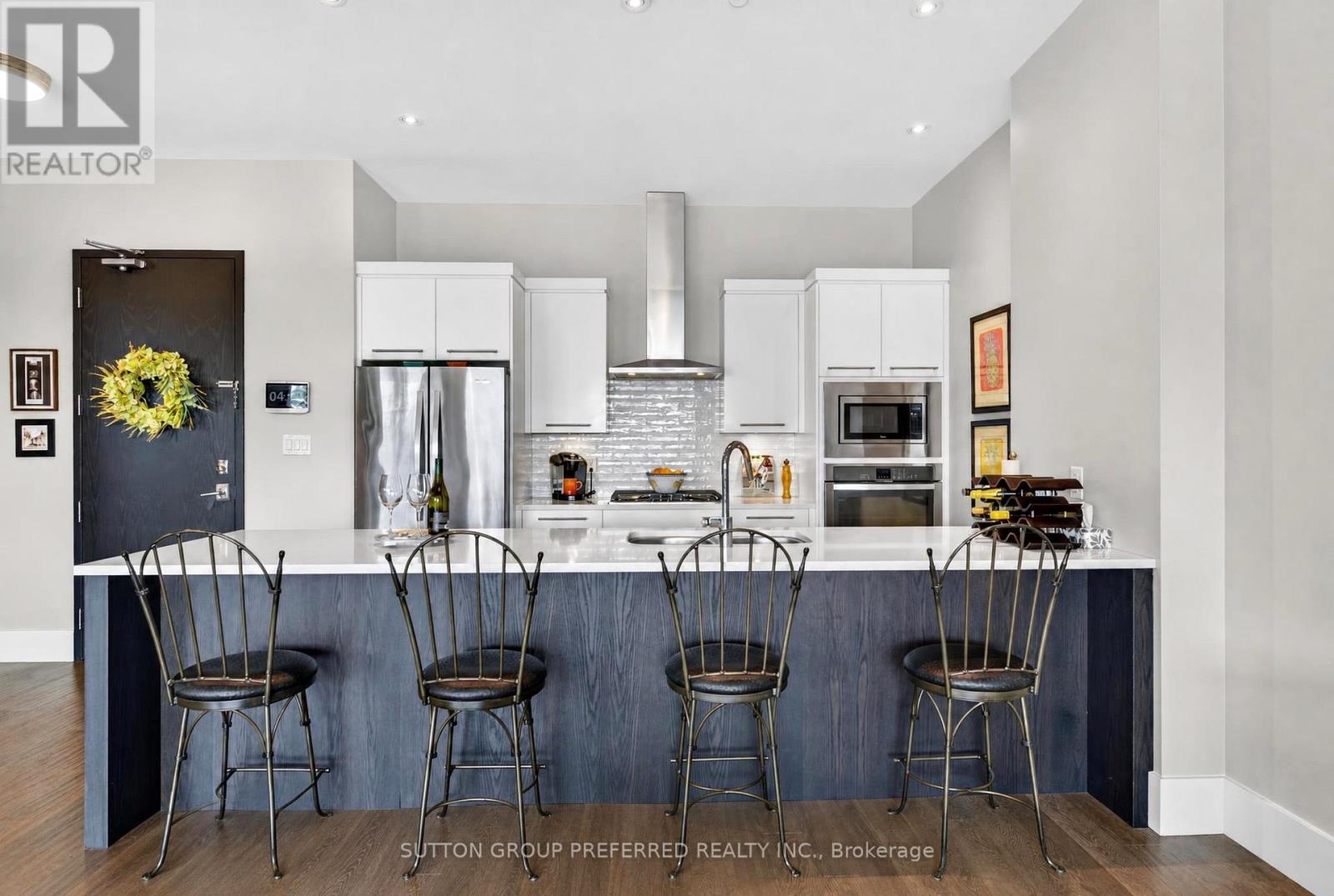 311 - 1705 Fiddlehead Place Property Photo 18
