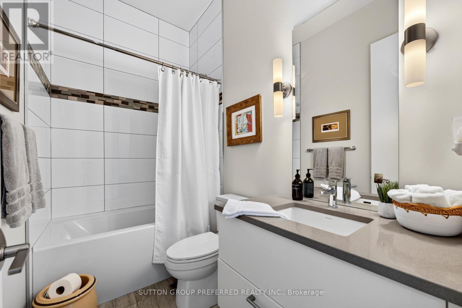 311 - 1705 Fiddlehead Place Property Photo 41