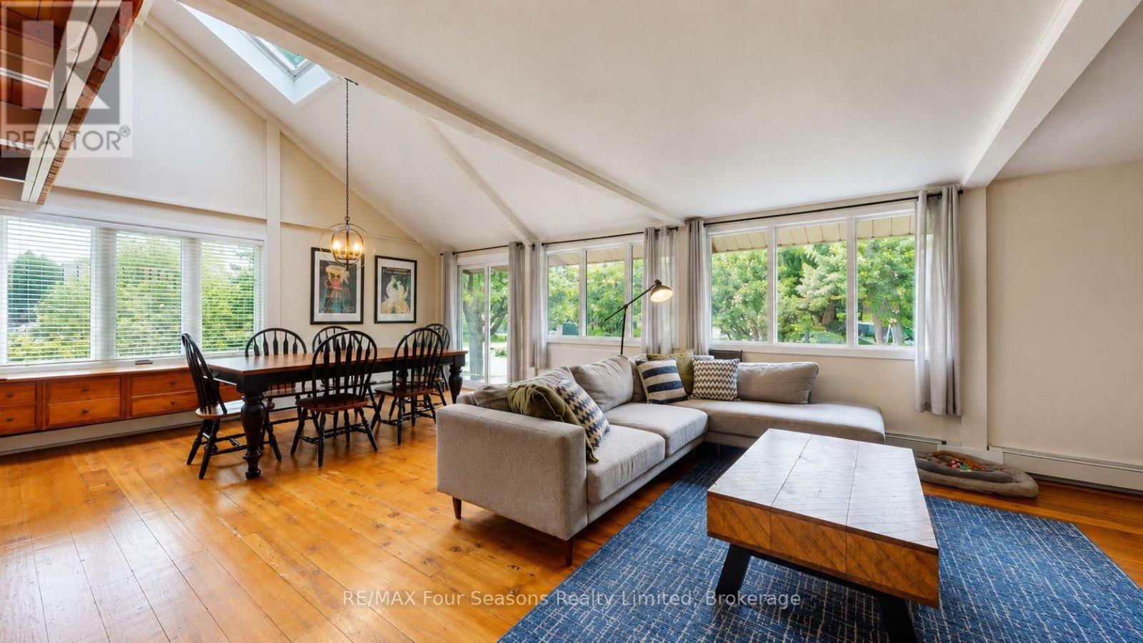 163 Craigleith Road Property Photo 4