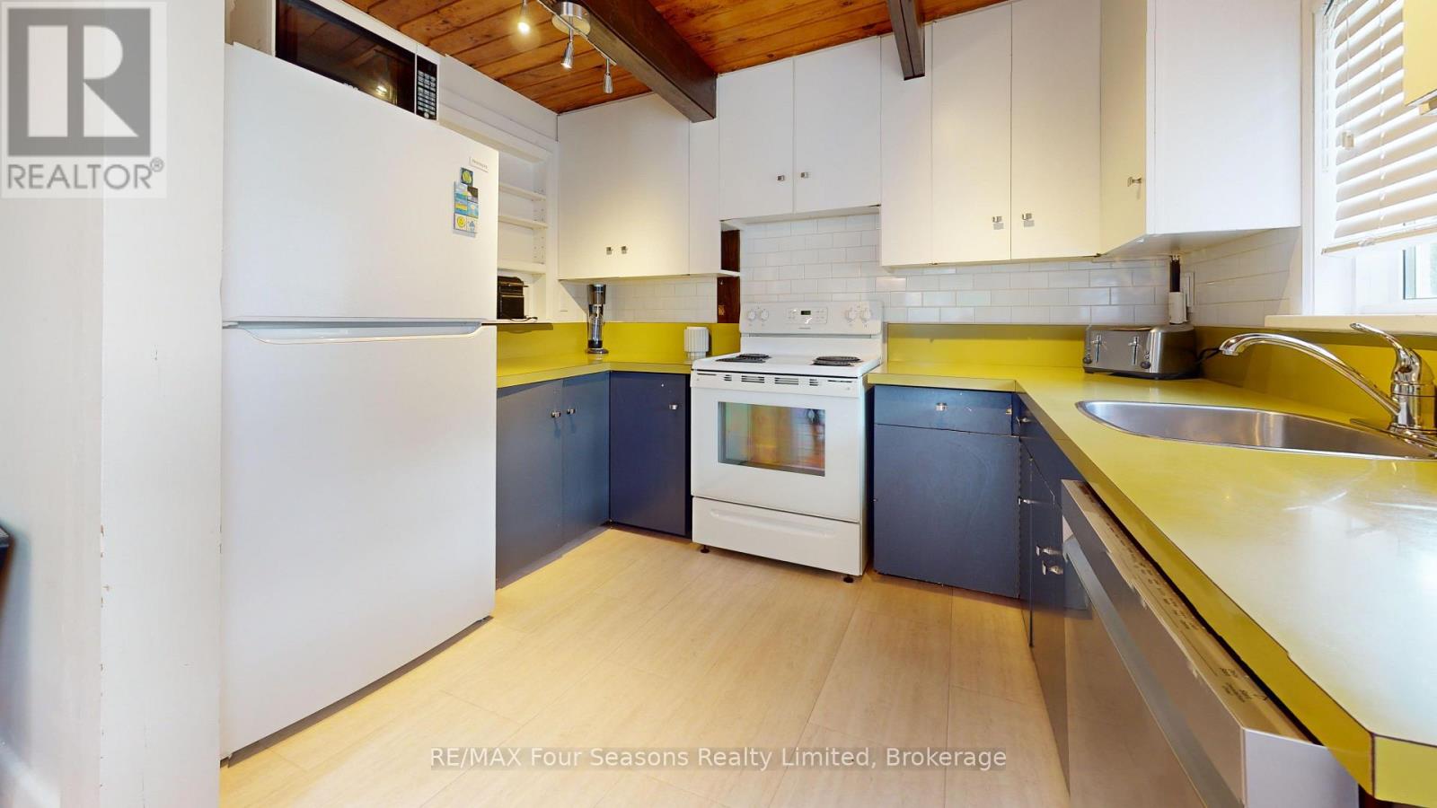 163 Craigleith Road Property Photo 11